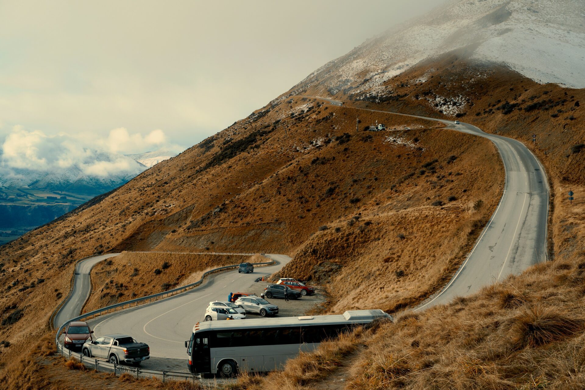 route montant aux remarkables