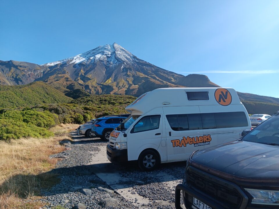 campervan in mount taranaki