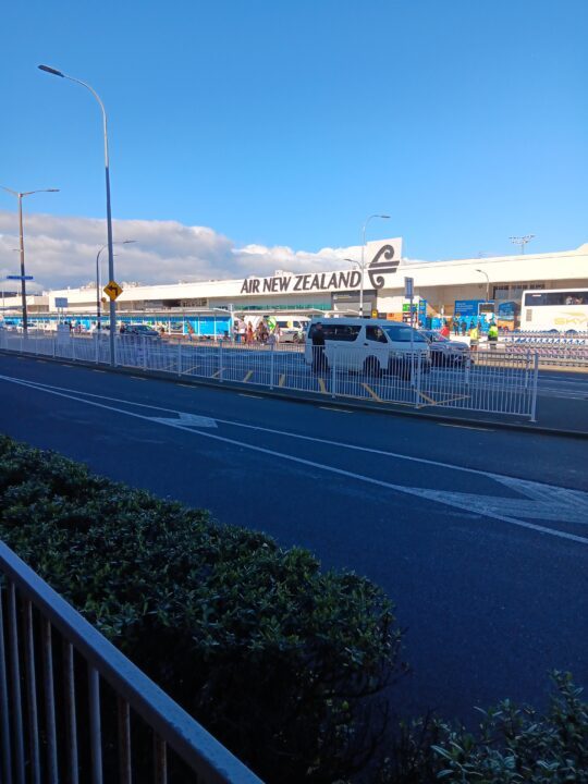 domestic terminal auckland airport