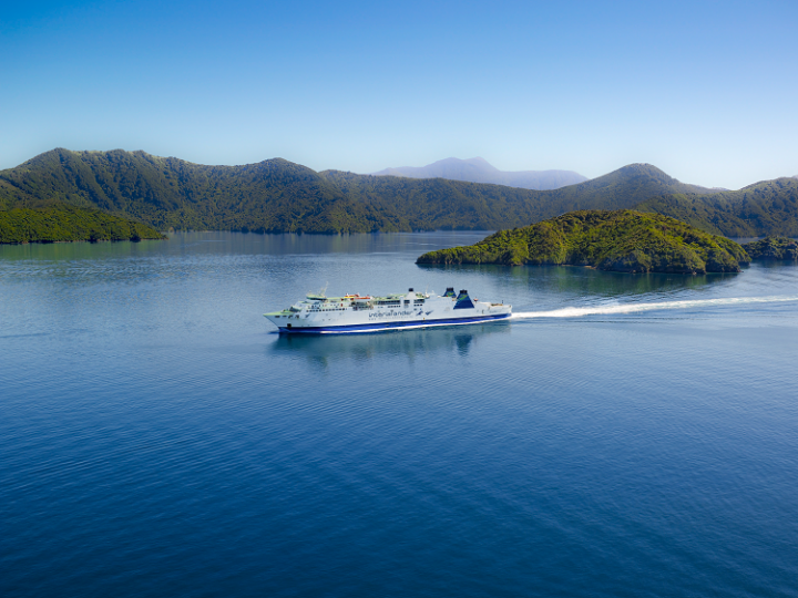 le ferry aratere