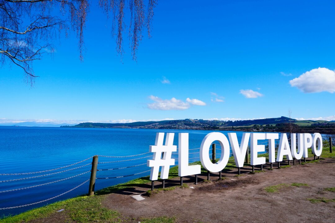 hashtag i love taupo