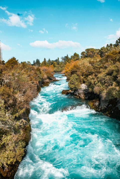 huka falls near taupo